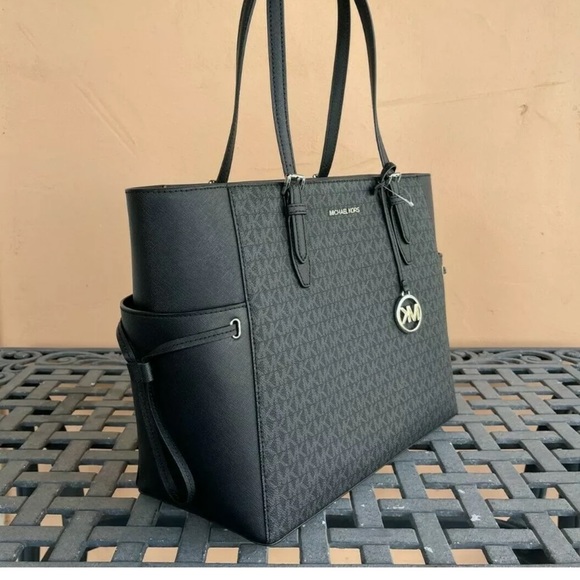 Michael Kors Gilly Large Drawstring Travel Tote Shoulder Bag MK Black - Picture 6 of 11